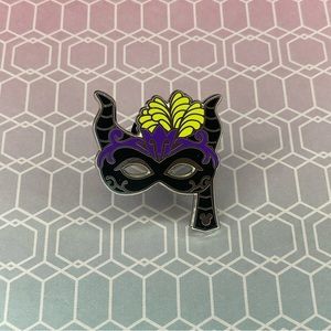 Disney Villain Maleficent Masquerade Mask Hidden Disney Pin